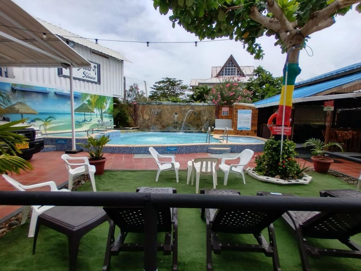 Hospedagem domiciliar Galyrod House